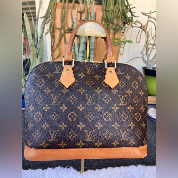 Louis Vuitton Alma Monogram BA0978 - Picture 4 of 14